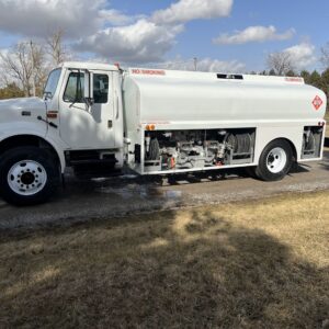 2002 3000 Gallon Jet-A Refueler